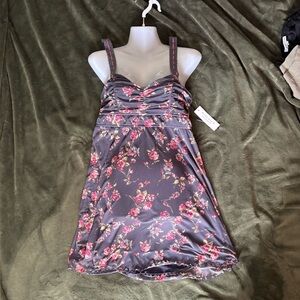 Kirious NWT Floral Lace Ribbon Spaghetti Strap Women’s Feminine Dress Size M